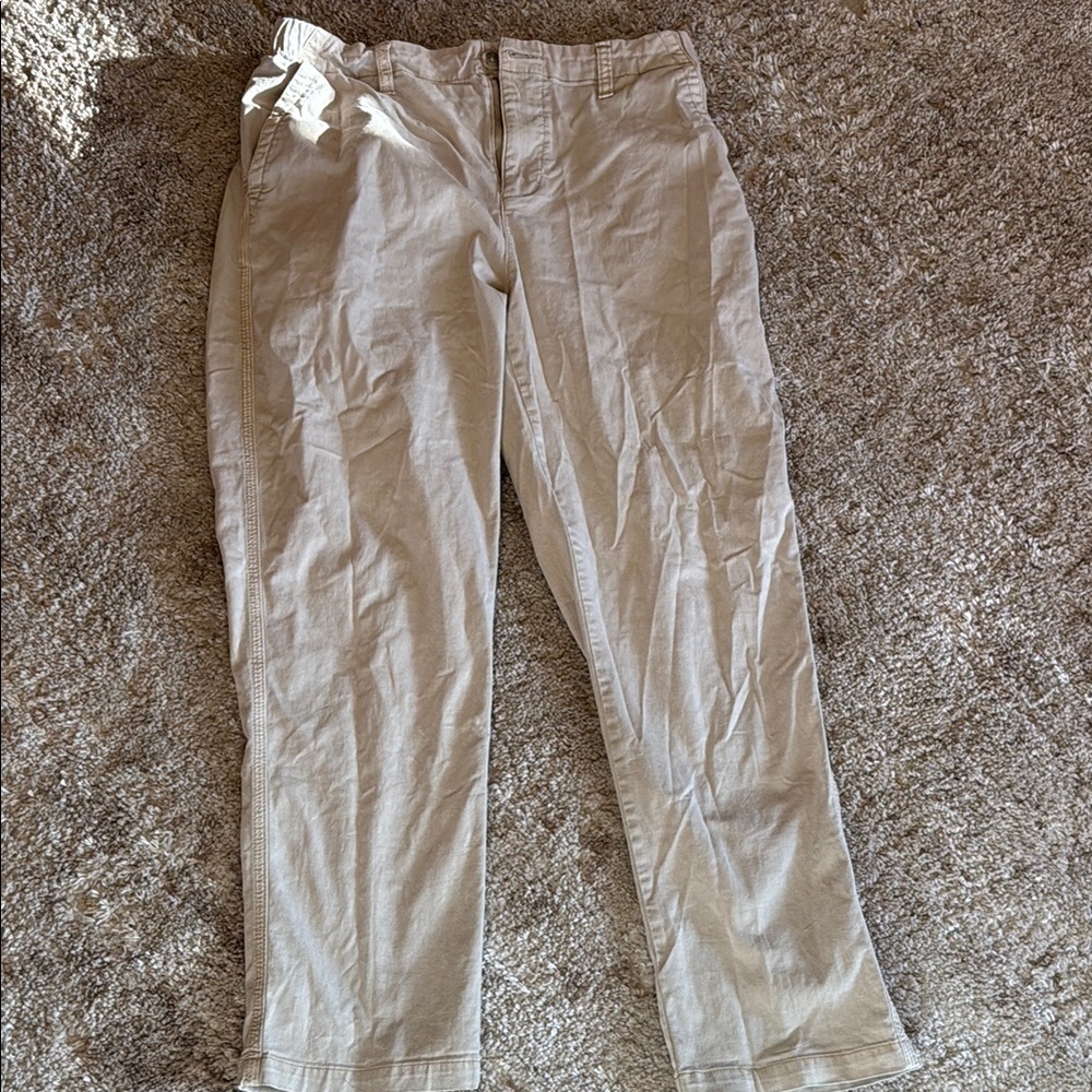 🍍Old Navy elastic waist slacks🍍Sz Med🍍25” inseam🍍16” waist 🍍